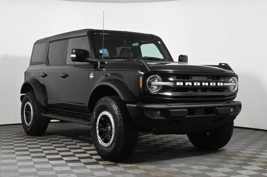 used 2024 Ford Bronco car, priced at $46,138