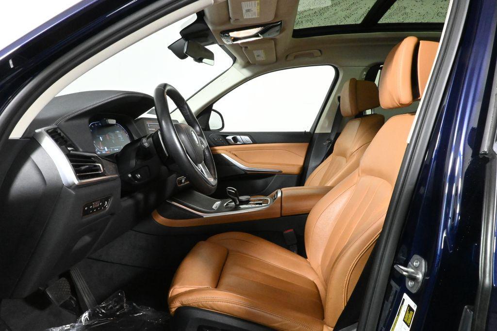 used 2022 BMW X7 car, priced at $47,812
