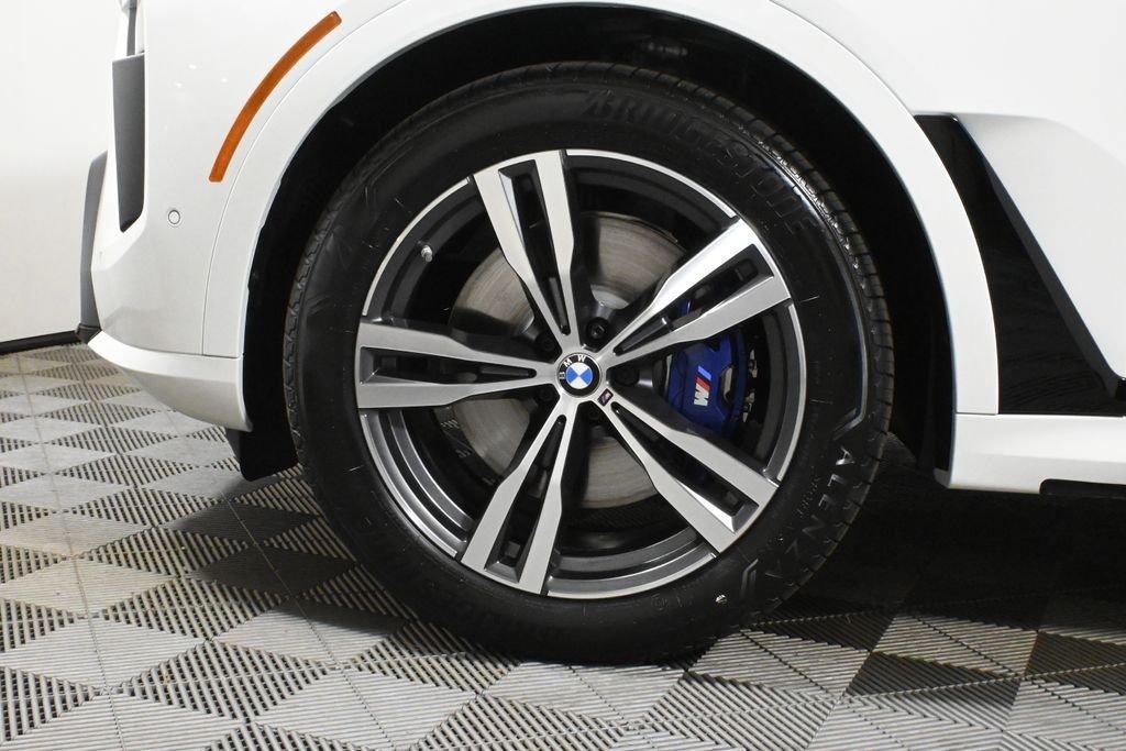 new 2026 BMW X7 car