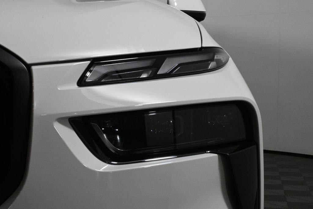 new 2026 BMW X7 car, priced at $103,930
