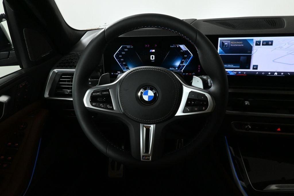 new 2026 BMW X7 car, priced at $122,280