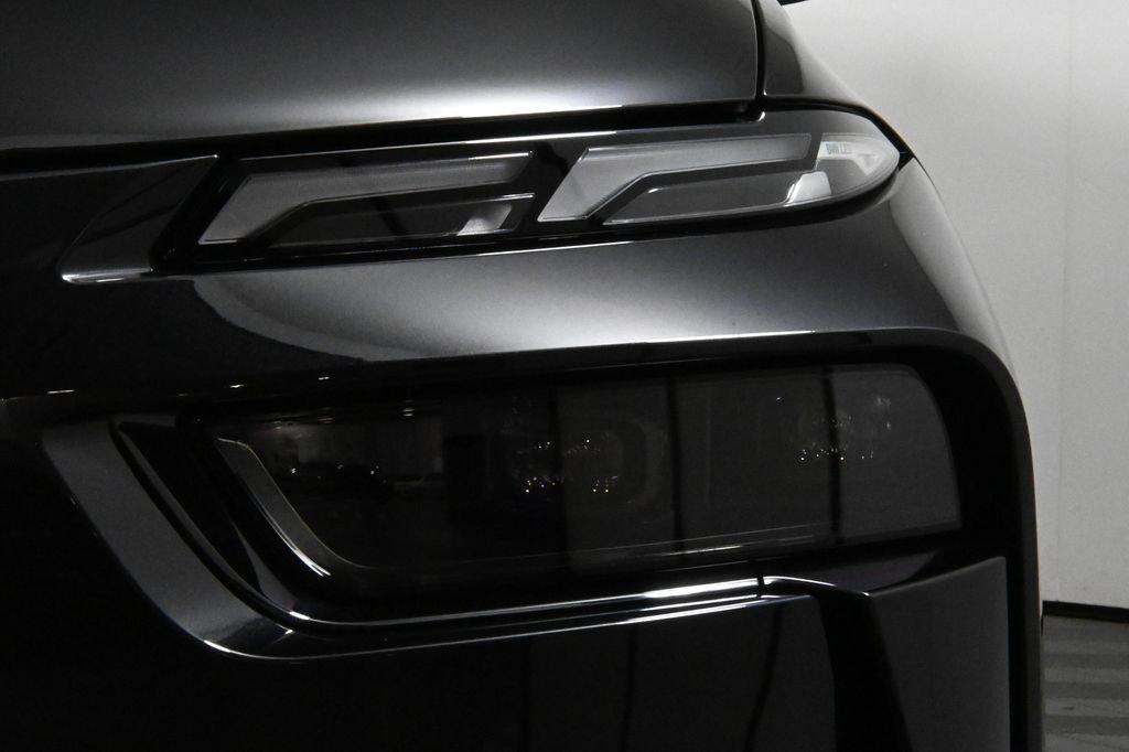 new 2026 BMW X7 car, priced at $122,280