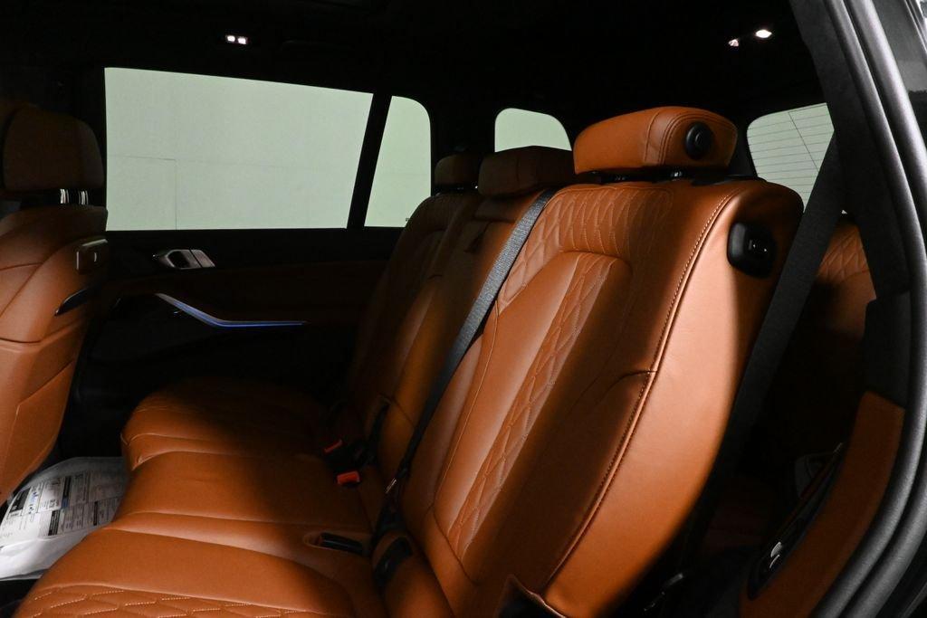 new 2026 BMW X7 car, priced at $122,280