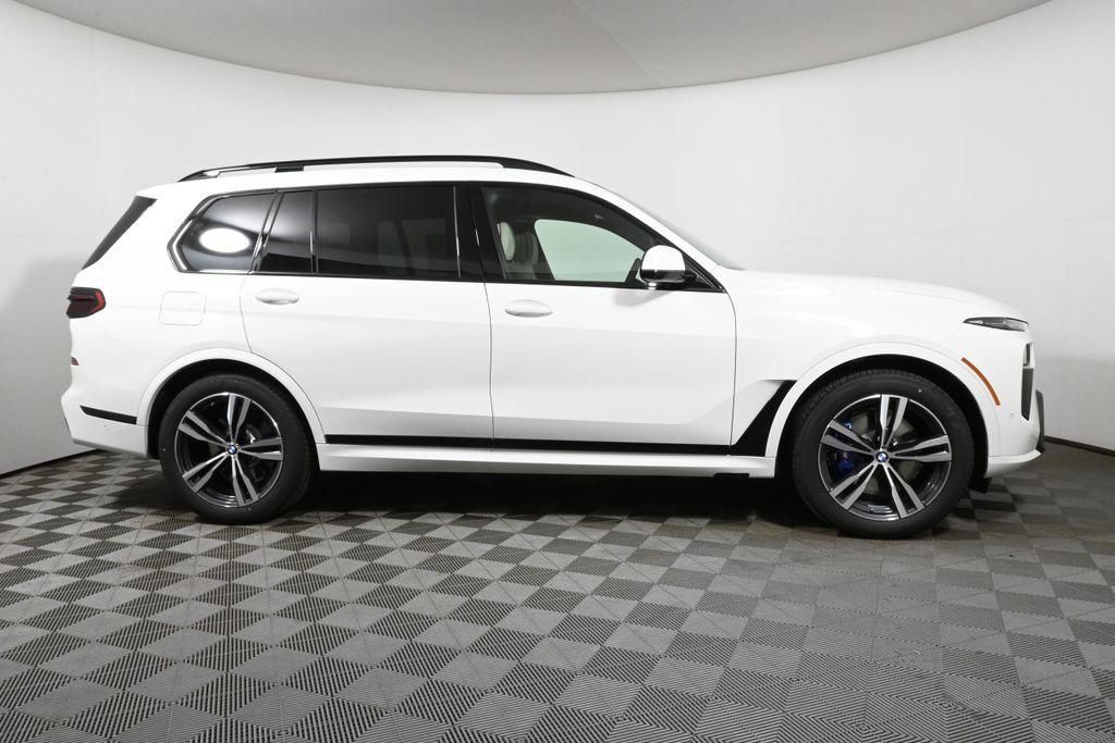 new 2024 BMW X7 car, priced at $100,420