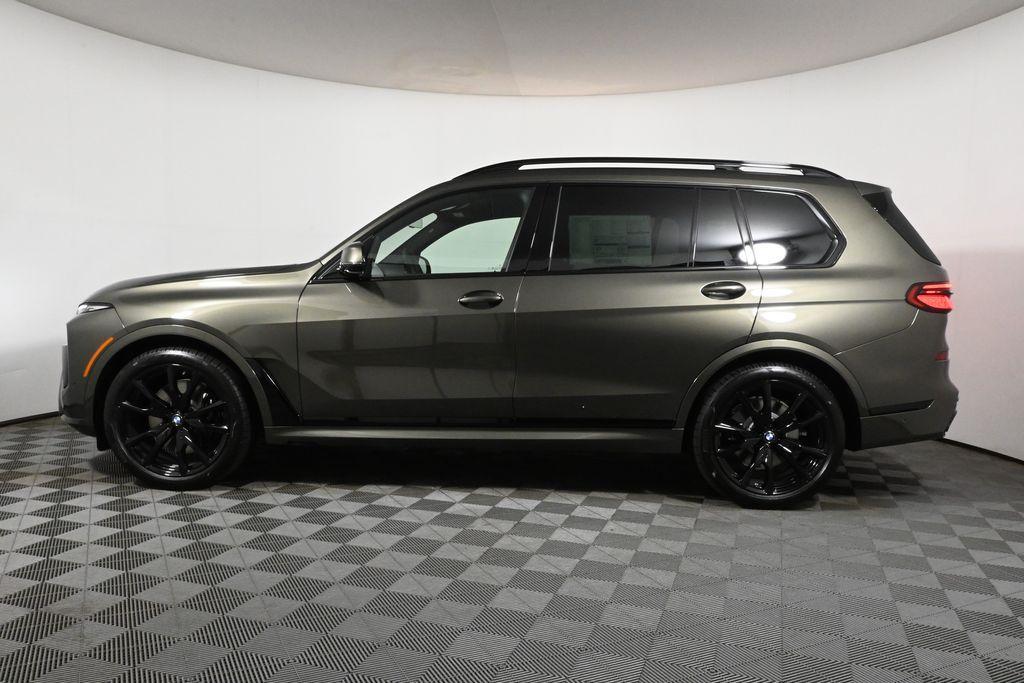 new 2026 BMW X7 car, priced at $102,230