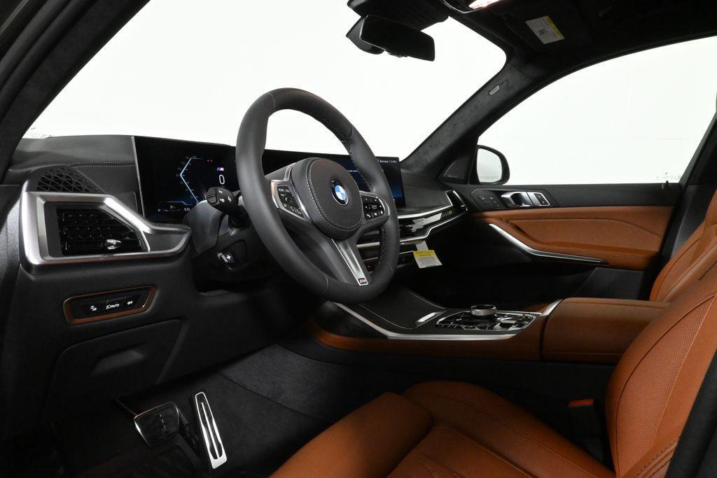 new 2026 BMW X7 car, priced at $102,230
