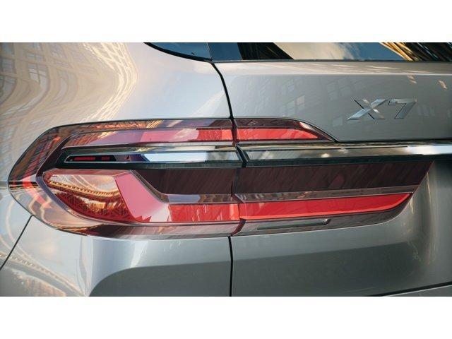 new 2026 BMW X7 car, priced at $93,625