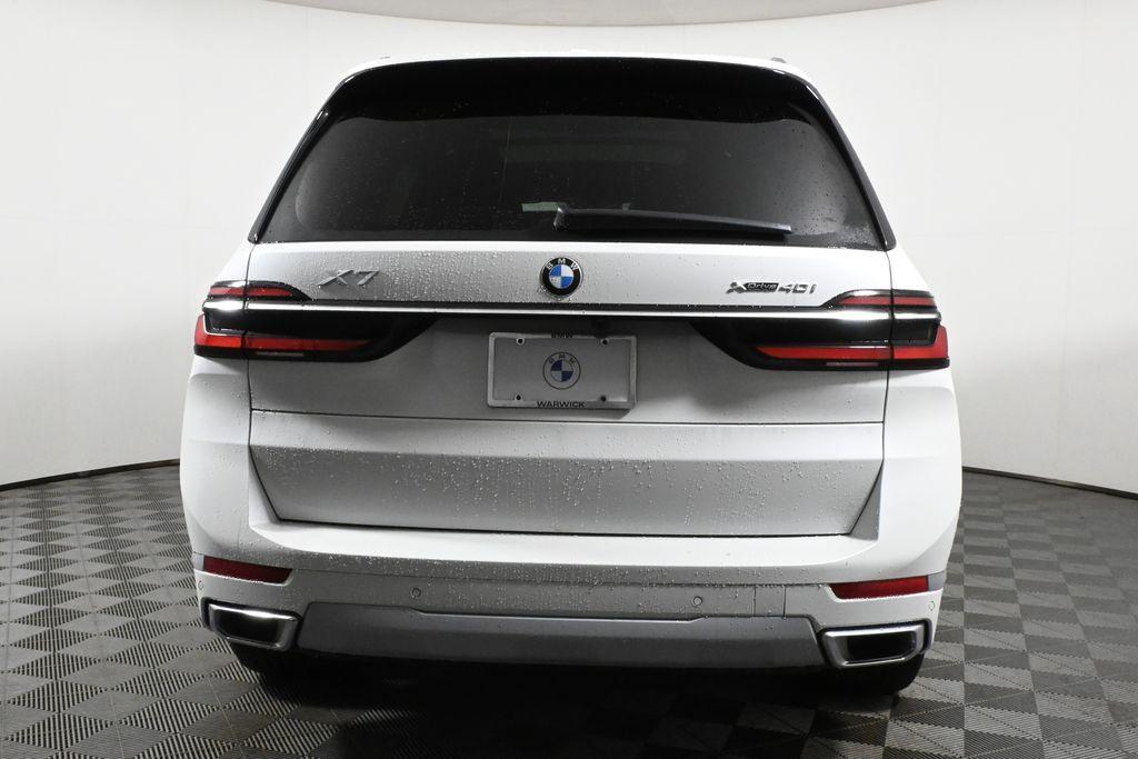 new 2025 BMW X7 car, priced at $91,225