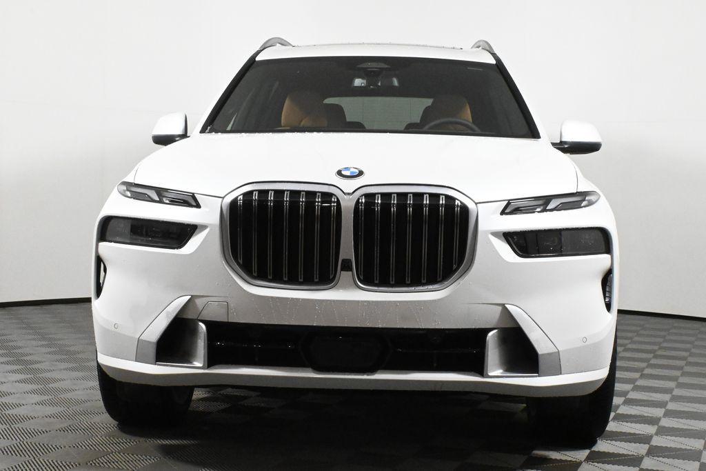 new 2025 BMW X7 car, priced at $91,225