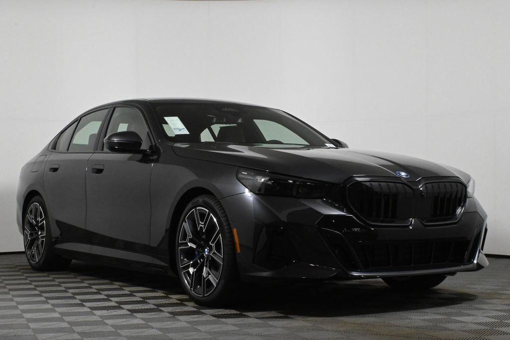 new 2026 BMW 550e car