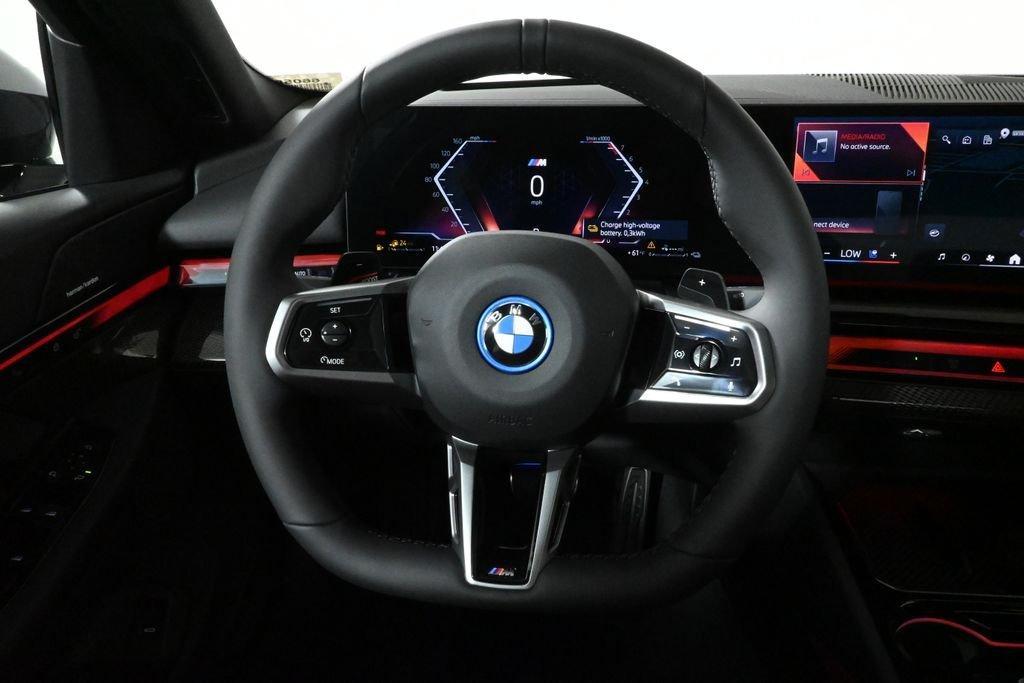 new 2026 BMW 550e car