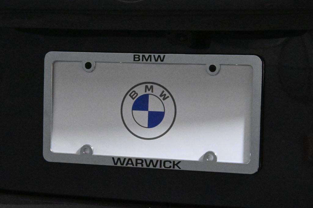 new 2026 BMW 550e car