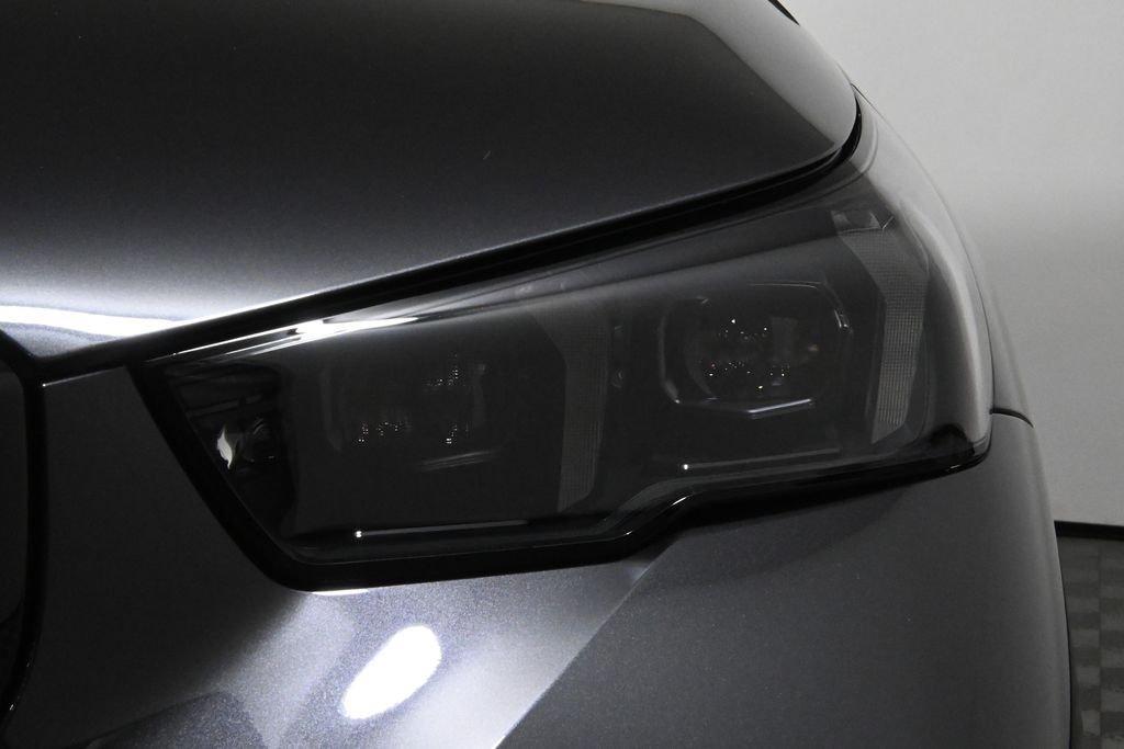 new 2026 BMW 550e car