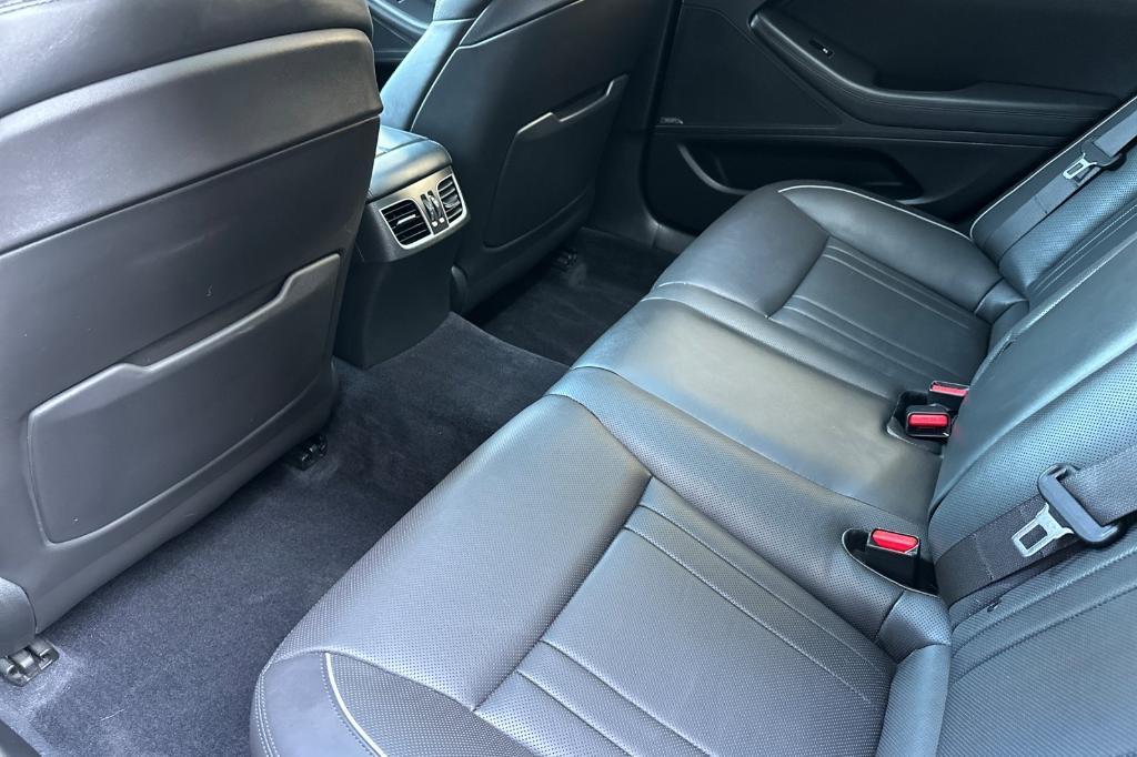 used 2019 Genesis G80 car