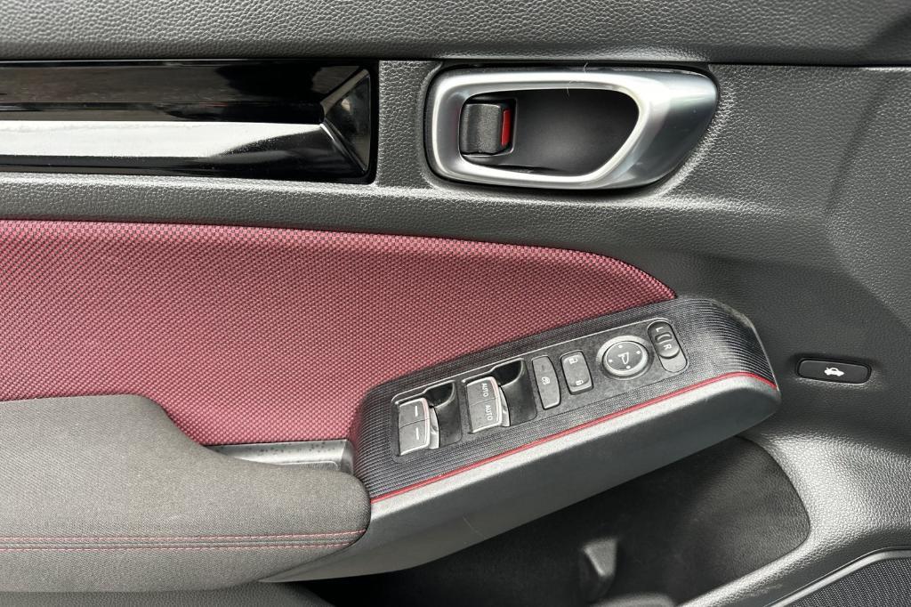 used 2024 Honda Civic Si car, priced at $30,663