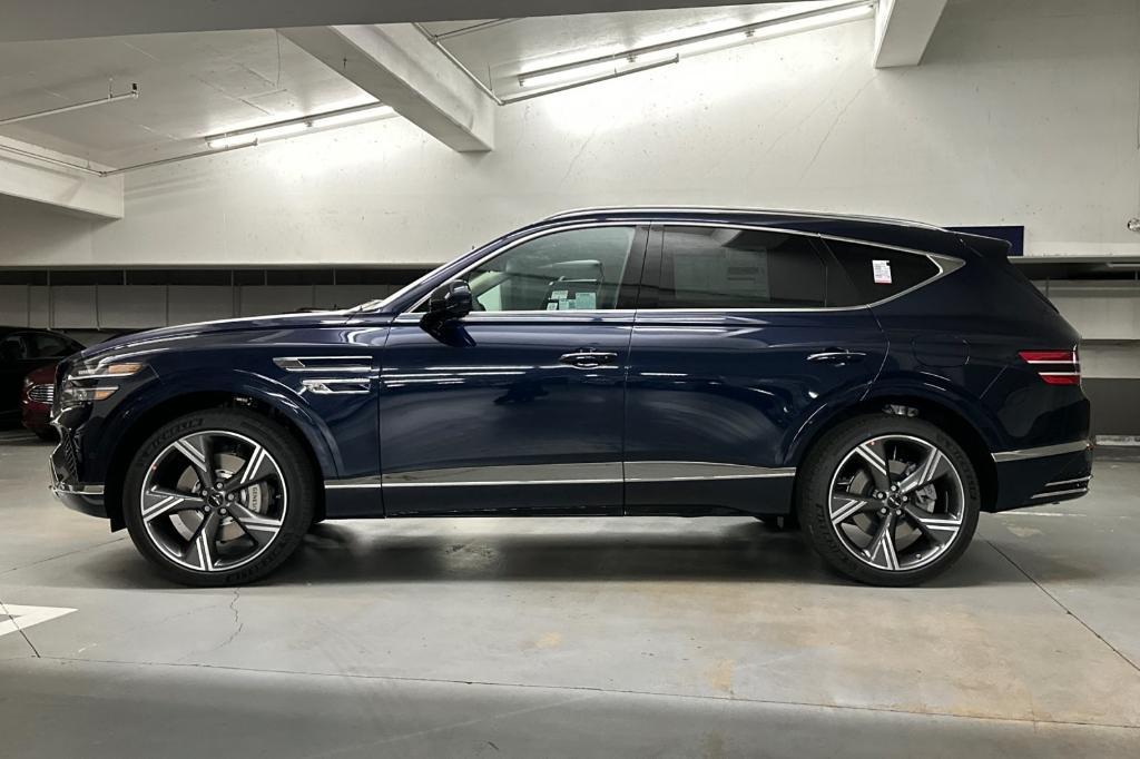 new 2025 Genesis GV80 car