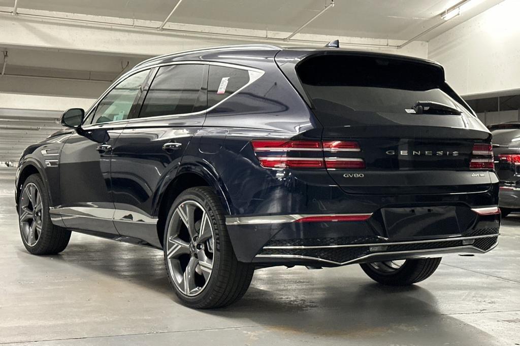 new 2025 Genesis GV80 car
