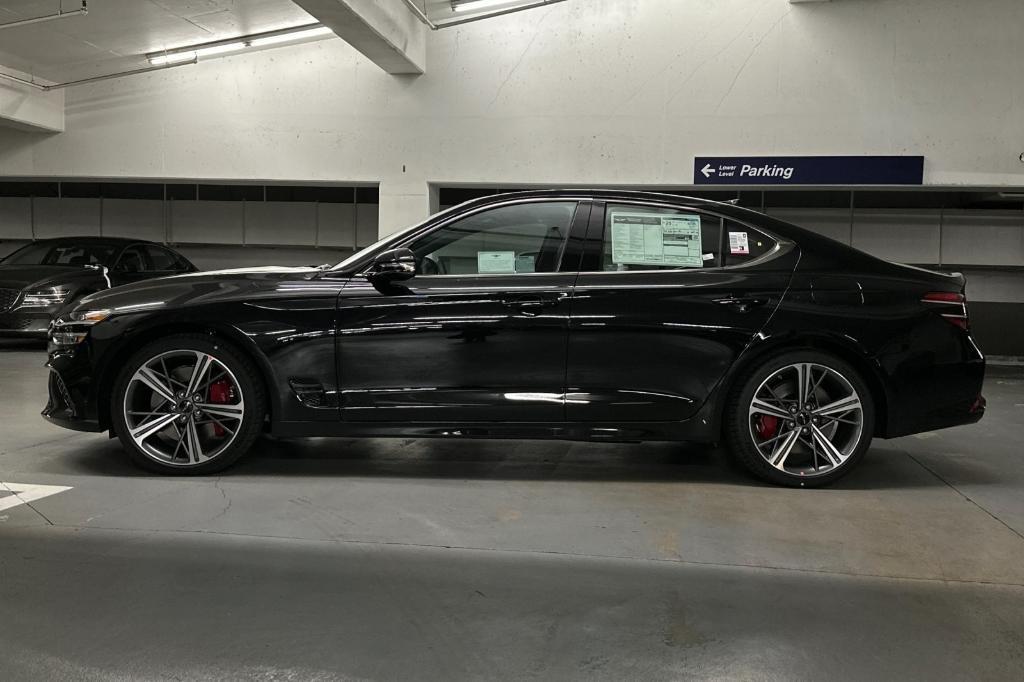 new 2025 Genesis G70 car, priced at $52,555