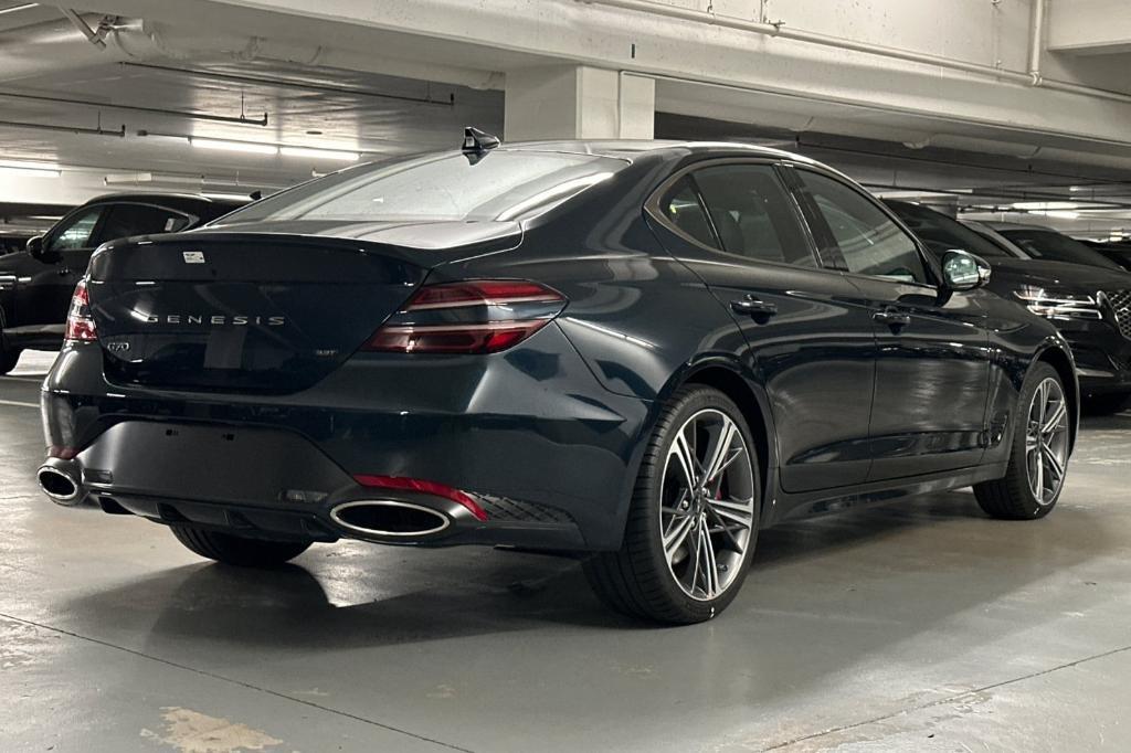 new 2025 Genesis G70 car, priced at $52,555