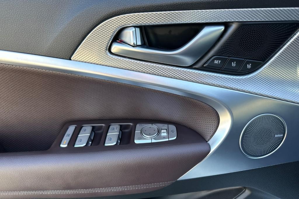 used 2022 Genesis G70 car, priced at $30,311