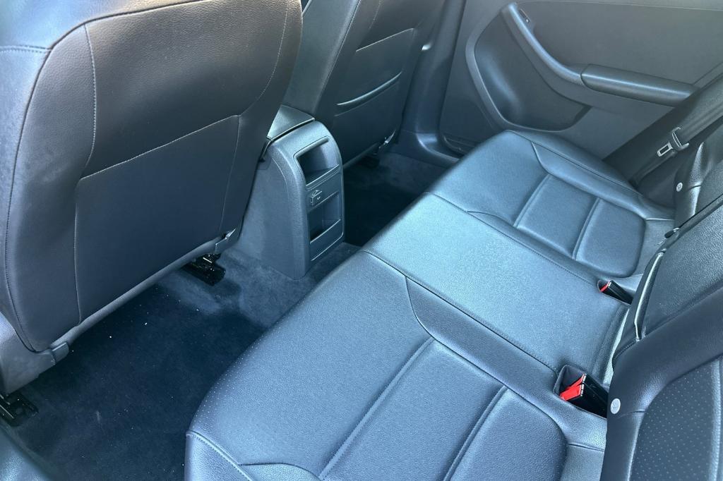 used 2018 Volkswagen Jetta car, priced at $18,464