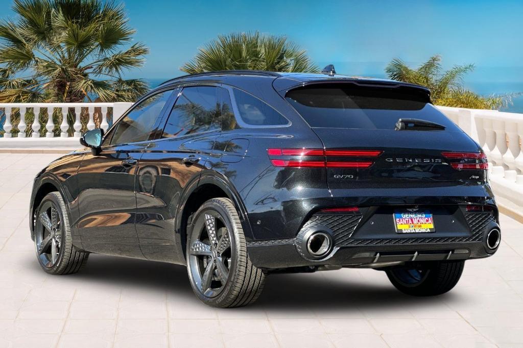 new 2025 Genesis GV70 car