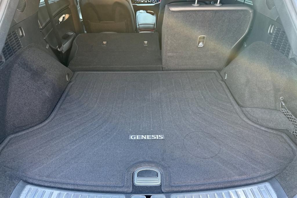 new 2025 Genesis GV70 car