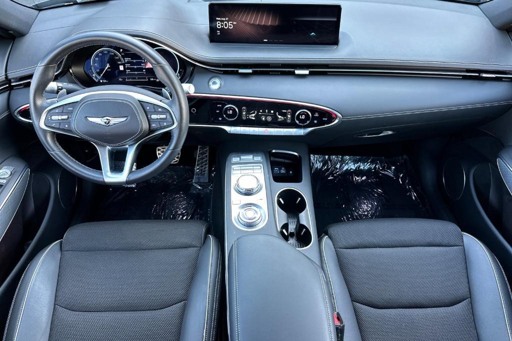 new 2025 Genesis GV70 car