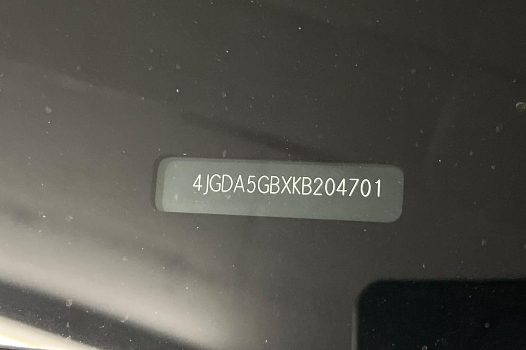 used 2019 Mercedes-Benz GLE 400 car, priced at $22,746