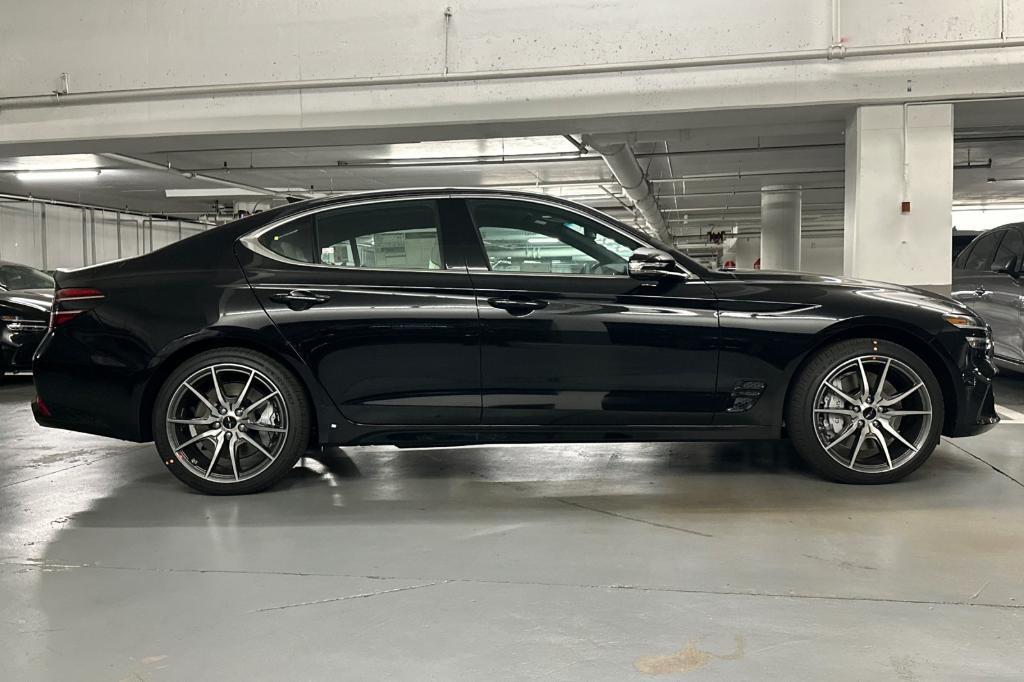 new 2025 Genesis G70 car, priced at $44,105