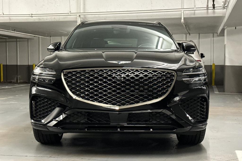 new 2025 Genesis GV70 car