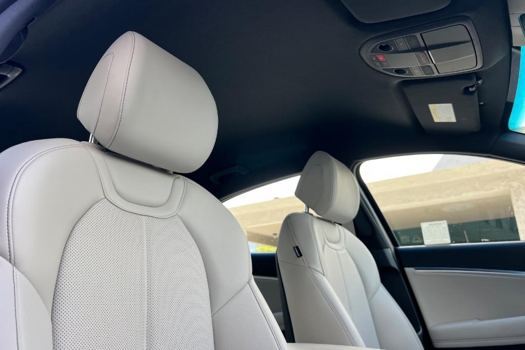 used 2025 Genesis G70 car, priced at $32,256