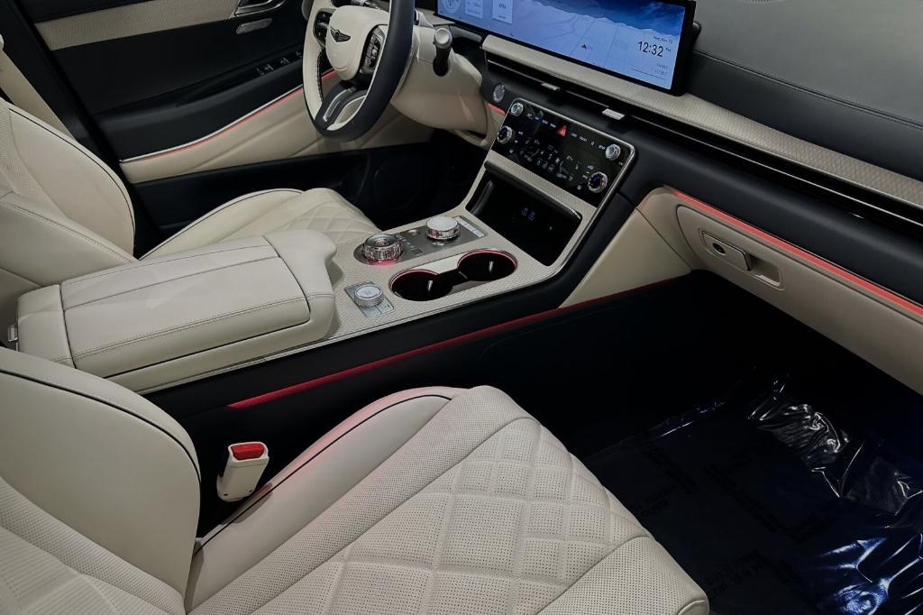 new 2025 Genesis GV80 car, priced at $79,075