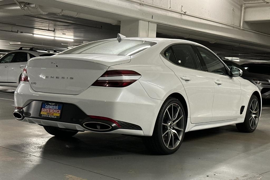 new 2025 Genesis G70 car, priced at $44,540