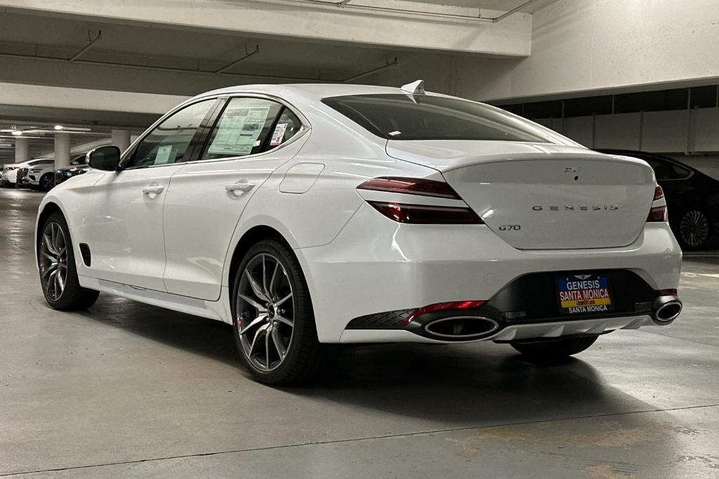 new 2025 Genesis G70 car, priced at $44,540