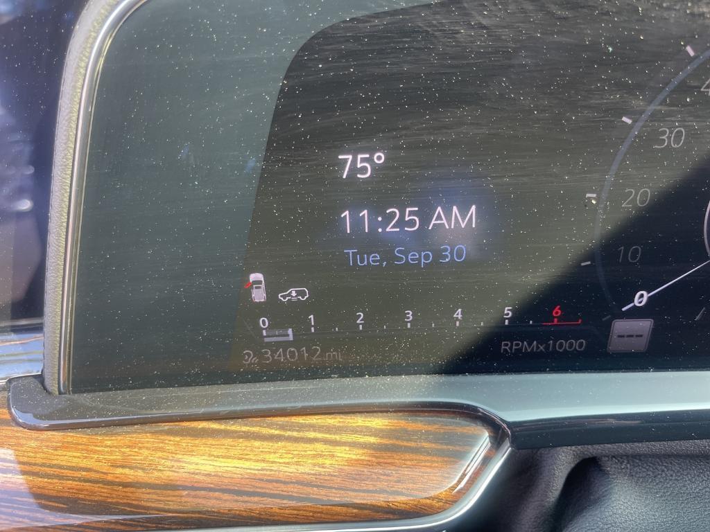 used 2022 Cadillac Escalade car, priced at $66,517