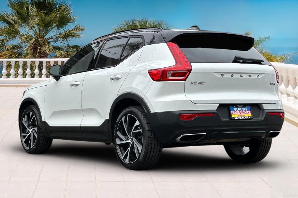 used 2019 Volvo XC40 car, priced at $16,851