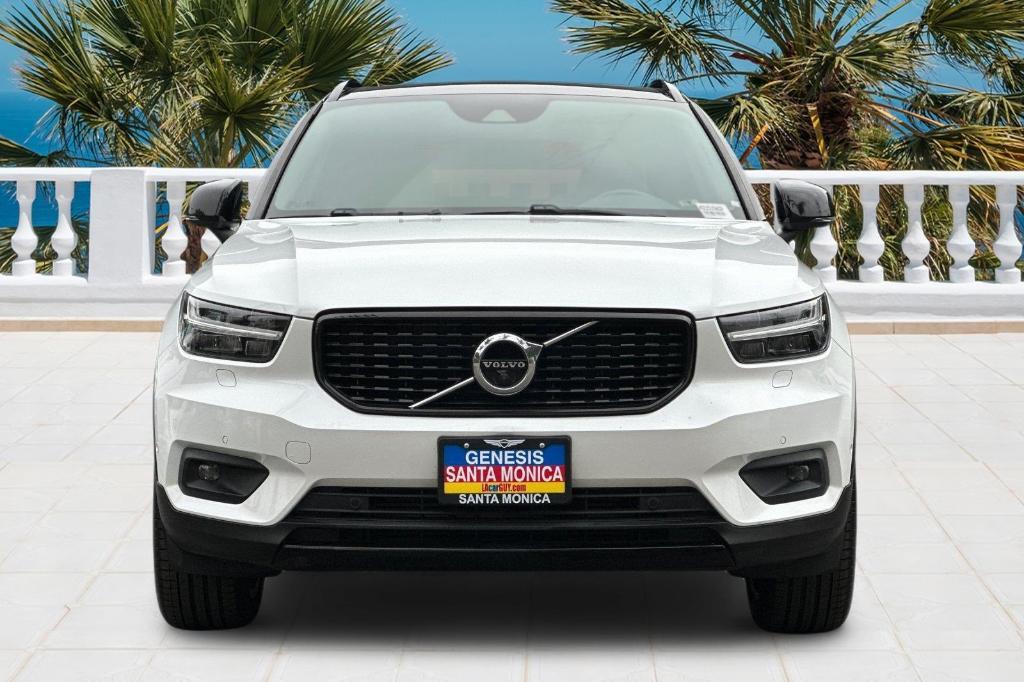 used 2019 Volvo XC40 car, priced at $16,851