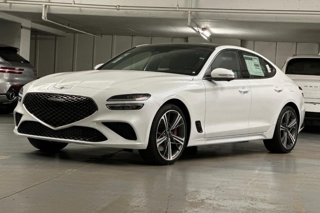 new 2025 Genesis G70 car