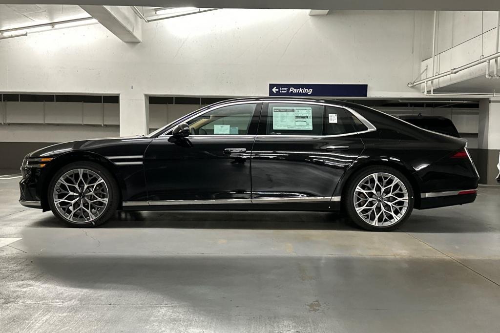 new 2025 Genesis G90 car, priced at $101,640