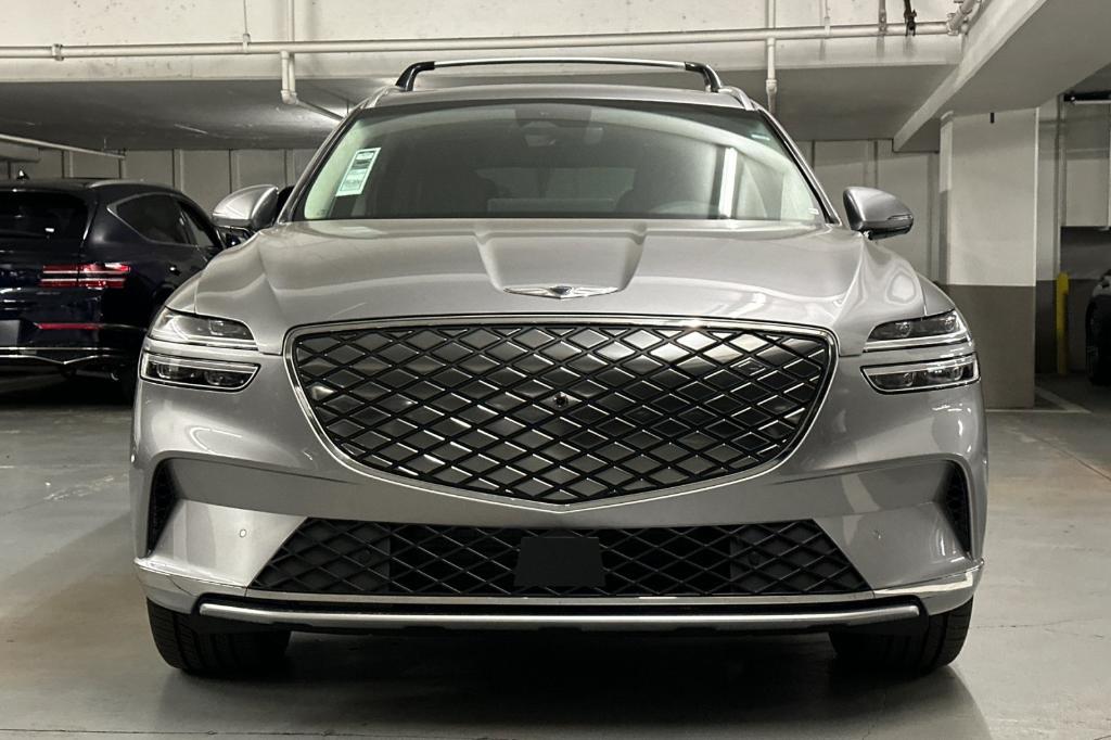 new 2025 Genesis Electrified GV70 car, priced at $76,205