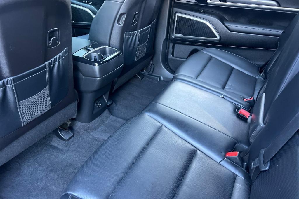 used 2023 Kia Telluride car, priced at $27,418