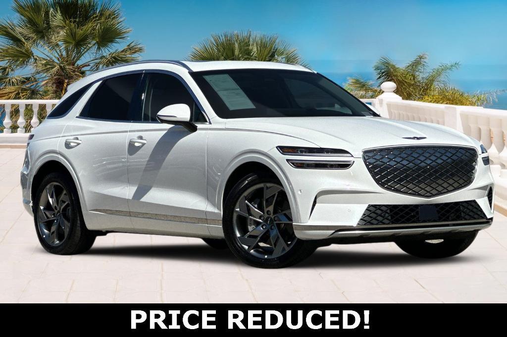 used 2025 Genesis Electrified GV70 car, priced at $51,637