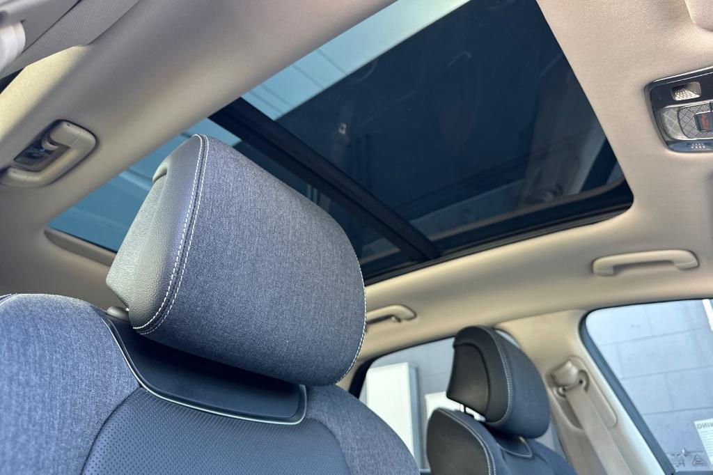 used 2025 Genesis Electrified GV70 car, priced at $51,637