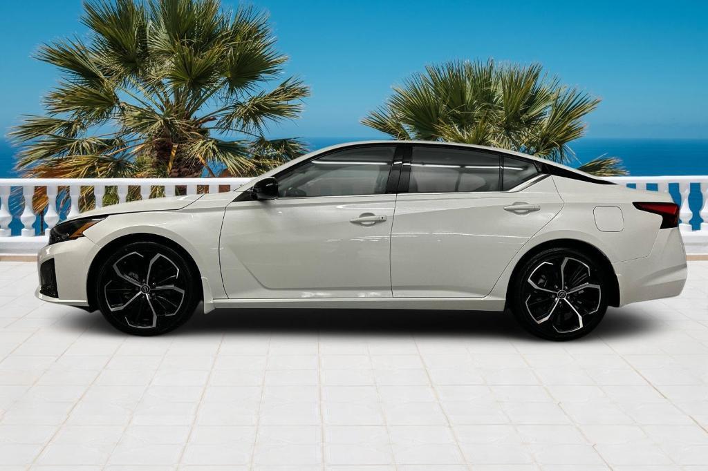 used 2023 Nissan Altima car, priced at $20,762