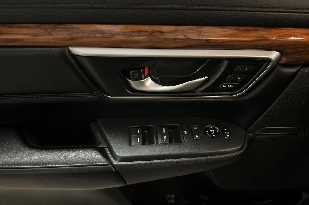 used 2018 Honda CR-V car, priced at $21,440