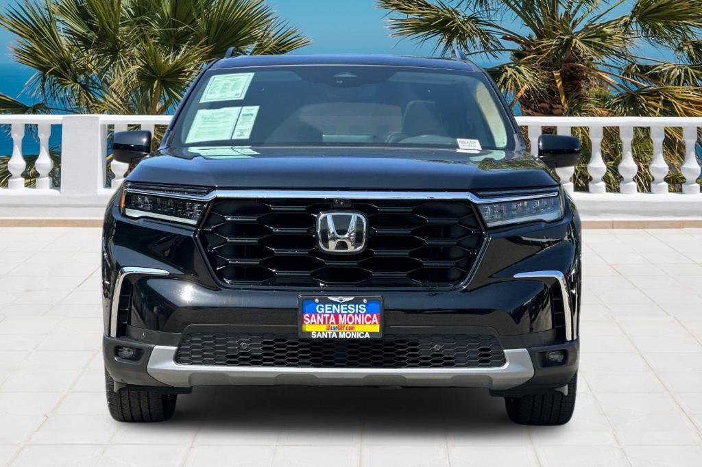 used 2023 Honda Pilot car, priced at $44,988