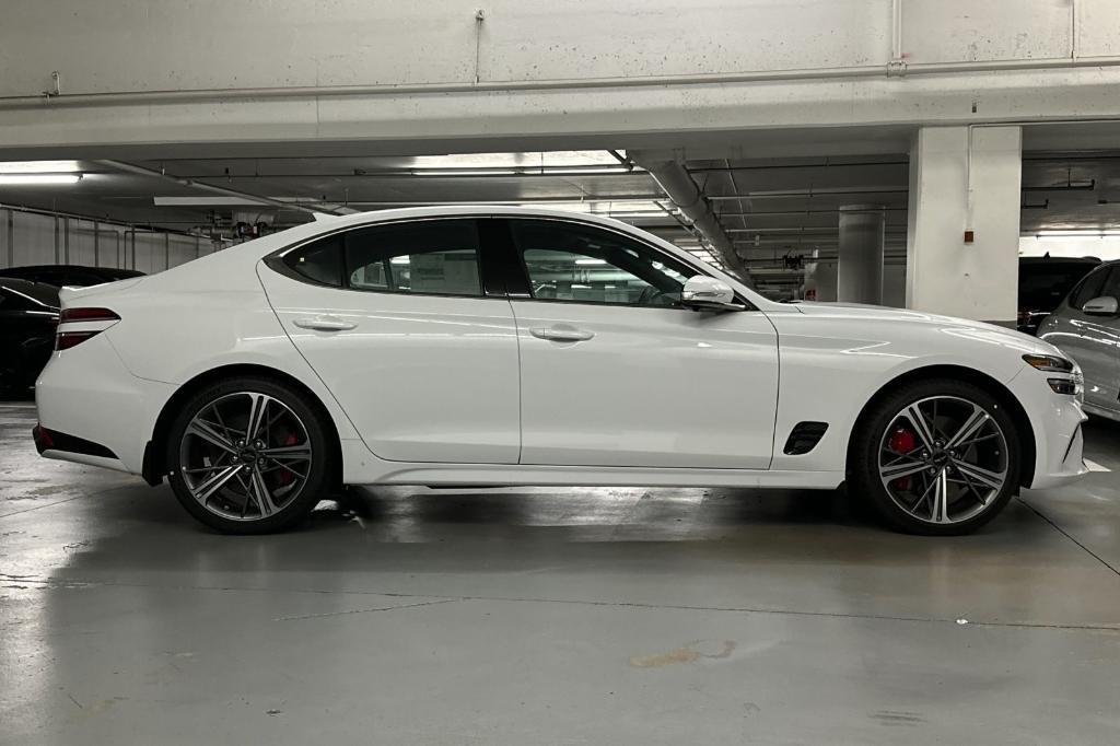 new 2025 Genesis G70 car, priced at $56,615