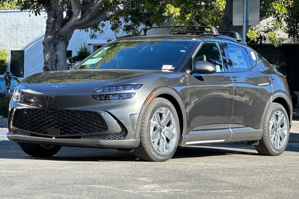 new 2025 Genesis GV60 car