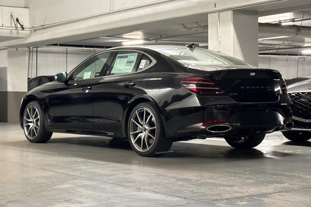 new 2025 Genesis G70 car, priced at $44,105